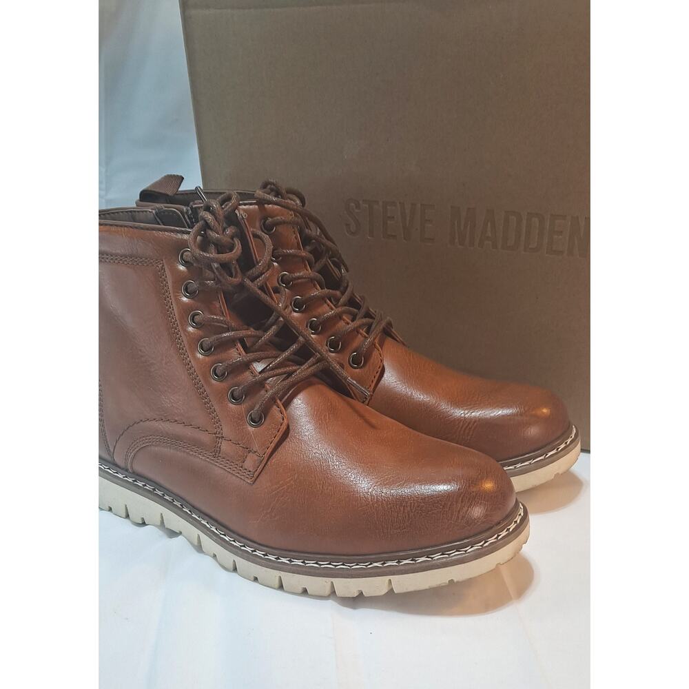 Chukka Lace-up Boots, by Steve Madden, Men's size 8.5